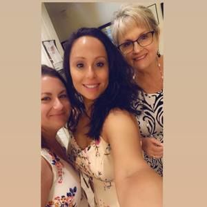 Meet your Posher, Lori